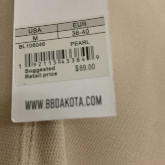 Dress - Picture 5 of 5